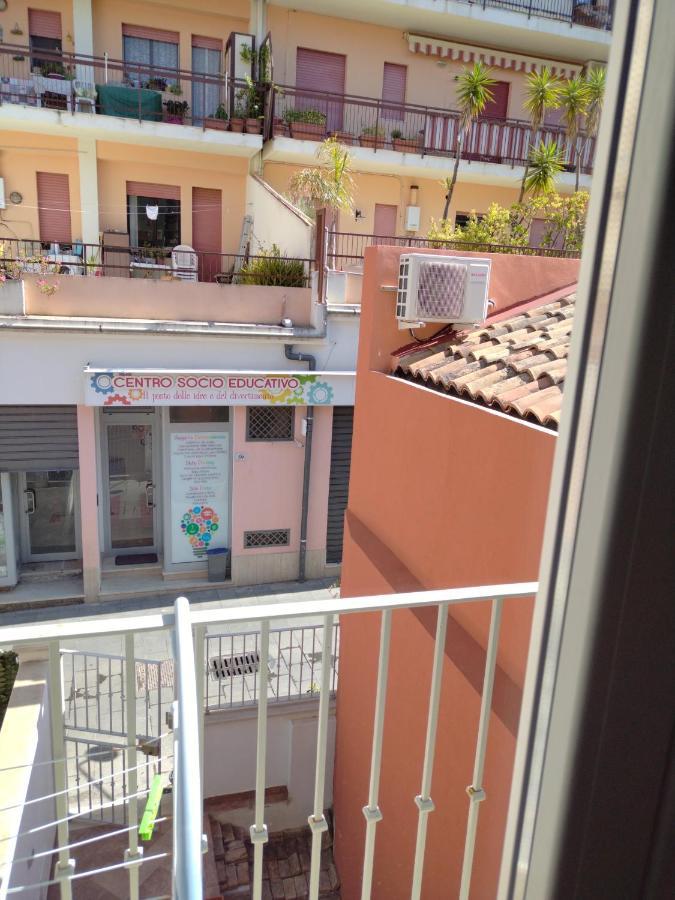 La Reggia Apartments Milazzo Exterior foto